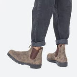 WOMEN'S CLASSICS CHELSEA BOOTS - RUSTIC BROWN